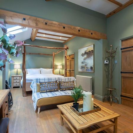 Stable Lodge - Boutique Bed & Breakfast Shurdington Exteriör bild