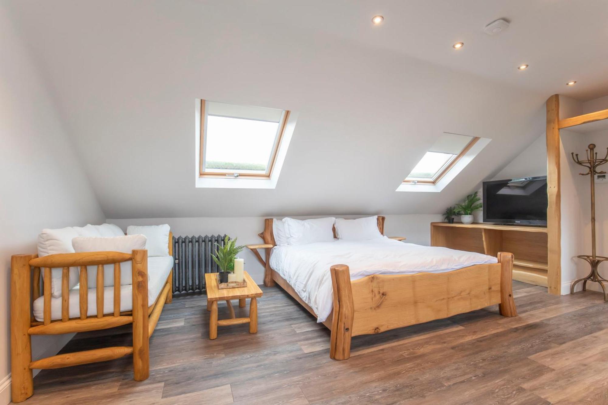 Stable Lodge - Boutique Bed & Breakfast Shurdington Exteriör bild