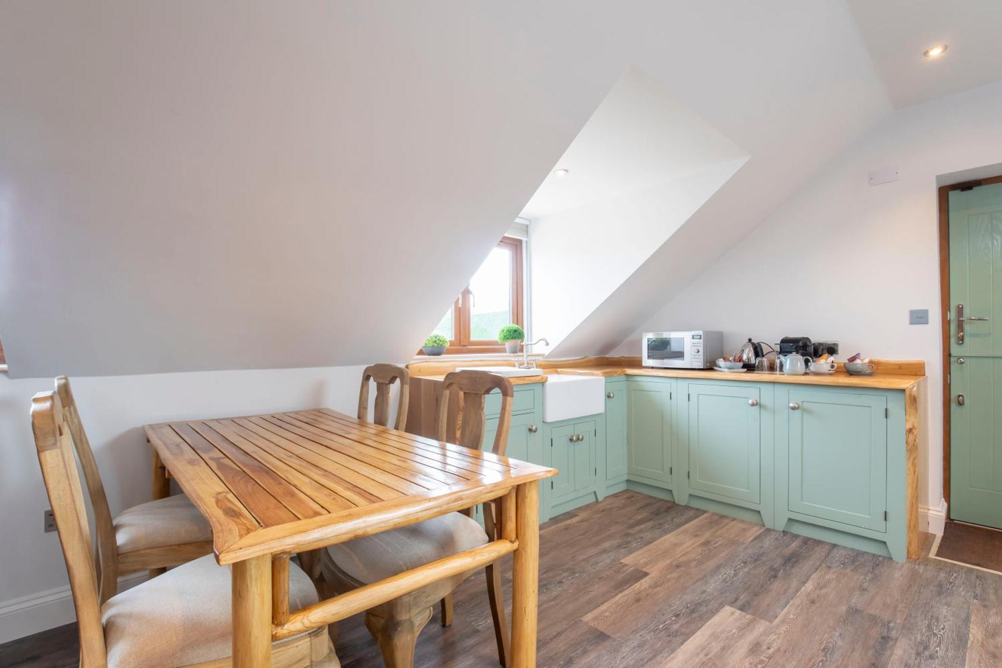 Stable Lodge - Boutique Bed & Breakfast Shurdington Exteriör bild